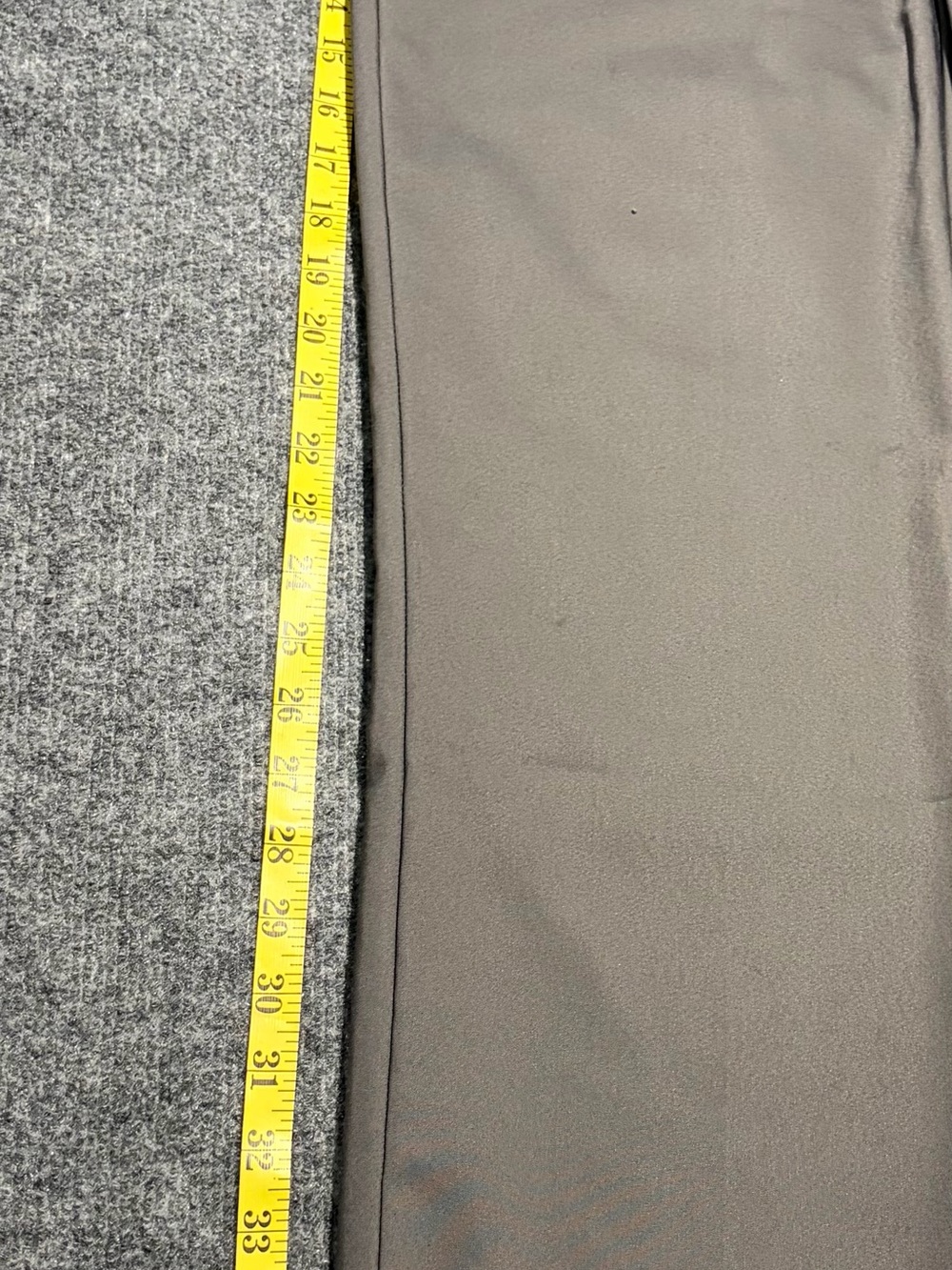 Lee Women's Straight-Leg Trousers in Gray - Picture 4 of 8